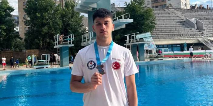Trabzonlu Sporcu Arda Ünal’dan Sofya’da çifte madalya!