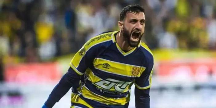 Trabzonspor'un gündeminde de yer almıştı! Süper Lig ekibine imzaya gitti