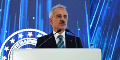Bakan Uraloğlu'ndan hava sahası kısıtlaması açıklaması! Tek ülke hariç uçuşlar açıldı
