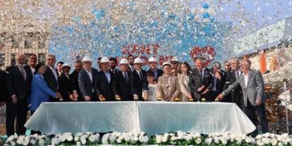 Yomra'da Kent Meydanı için temel atıldı: İşte projenin detayları