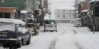 Giresun'da Bektaş ve Kulakkaya Yaylası karla beyaza büründü