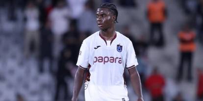 Trabzonsporlu Christ Oulai yardımseverliğiyle ülkesinde gündem oldu