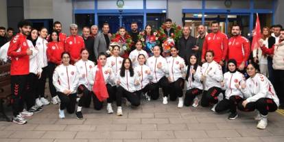 Trabzon'da Mehmethan Çınar, Dilara Sak ve Bedirhan Kalkan'a coşkulu karşılama