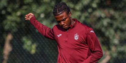 Trabzonspor'da taraftarın gözdesi Christ Oulai Beşiktaş derbisiyle 11'e dönüyor