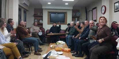 TLYD, yılın yorgunluğunu müzik ve sohbetle attı