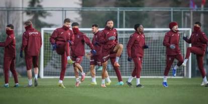 Trabzonspor'da Galatasaray hazırlıkları tam gaz: Yeni yılın ilk çalışması yapıldı