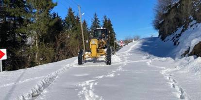 Trabzon'da karla mücadele sürüyor: 84 mahalle yolu ulaşıma açıldı