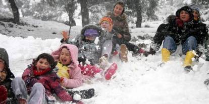 Gümüşhane'de 12 Ocak Pazartesi günü okullar tatil