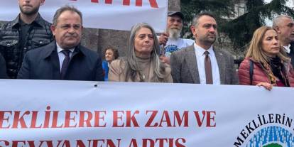 CHP Trabzon Milletvekili Sibel Suiçmez: "Emekliler hemen şimdi ek zam ve seyyanen artış bekliyor"
