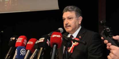 Başkan Ahmet Metin Genç'ten Trabzon’un kurtuluşunun 108. yılında birlik ve bağımsızlık vurgusu