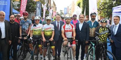 Başkan Ahmet Metin Genç, Gran Fondo Trabzon yarışında startı verdi: "Geleneksel hale gelmesini istiyoruz"