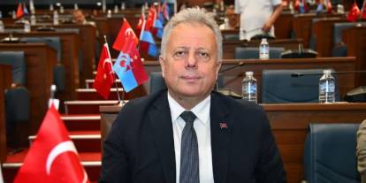 Cüneyit Zorlu: "Hanife Hatun Camii etrafındaki gelir getirici yapıları kim işletecek?"
