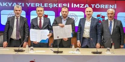 Trabzonspor'da uzun süredir beklenen imzalar atıldı