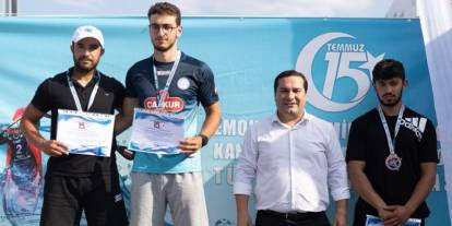 Rize'de 15 Temmuz Milli Birlik Günü Kano Slalom ve Kayak Cross Türkiye Şampiyonası ödül töreni