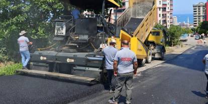 Trabzon Büyükşehir Belediyesi yılların asfalt sorununu çözüyor