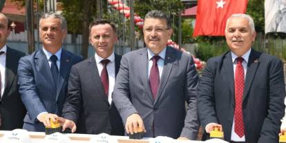 Yomra Vakfı Anadolu Lisesi'nin temeli atıldı