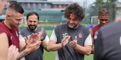 Trabzonspor'da antrenman öncesi doğum günü sürprizi!