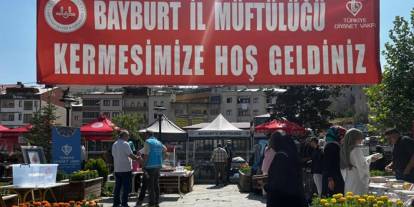 Bayburt’ta ihtiyaç sahipleri için hayır çarşısı açıldı