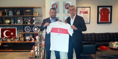 Trabzonspor Başkanı Doğan'dan Hacıosmanoğlu'na sürpriz ziyaret