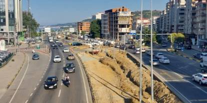 Yomra'da giriş kavşağında çalışmalar son sürat! Trabzon yönündeki trafik rahatlayacak