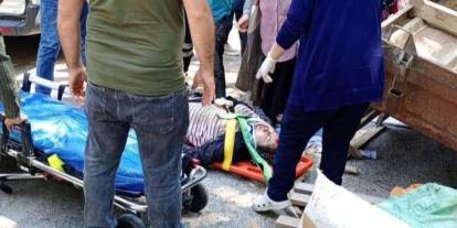 Samsun'da işçileri taşıyan traktör devrildi! 6 yaralı