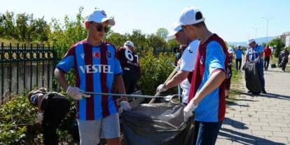 Trabzonlular Kültür ve Dayanışma Derneği'nde Düzce'de örnek hareket