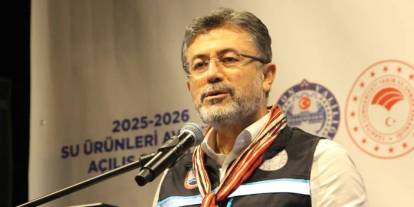 Bakan Yumaklı açıkladı! "Trabzonlu 2 balıkçı gemimizi Umman'a uğurlayacağız"