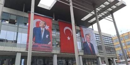 Trabzon Büyükşehir'den "Atatürk posteri" iddialarına yanıt!