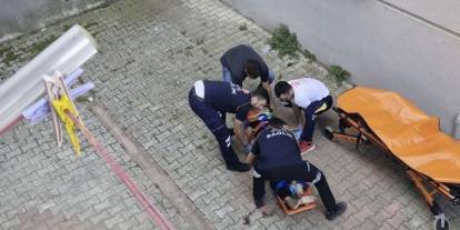 Samsun'da 4'üncü kattan atlayan kadın hayatını kaybetti