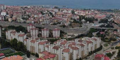 Trabzon'da "vatandaş nasıl alsın" diyerek çağrı yaptı: "Bankalar konut faizlerini..."