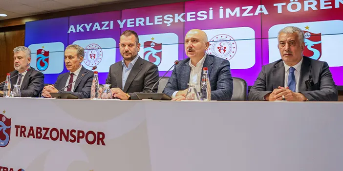 trabzonsporda-beklenen-imzalar-atildi-2.webp