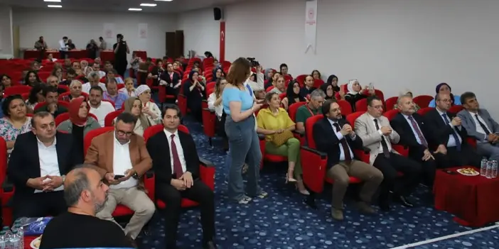 trabzonda-saglik-kimlik-bilekligi-uygulamasi-baslatildi-4.webp