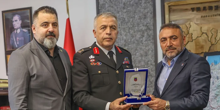 trabzonspordan-turk-teskilatinin-186-kurulus-yil-donumu-icin-ziyaret-5.webp