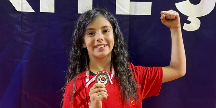 trabzonlu-minikler-sivastan-madalya-ile-dondu-4.webp
