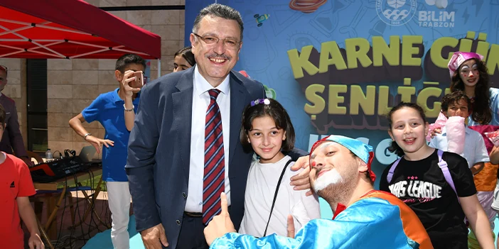 baskan-genc-ogrencilerin-karne-gunu-sevincine-ortak-oldu-2.webp