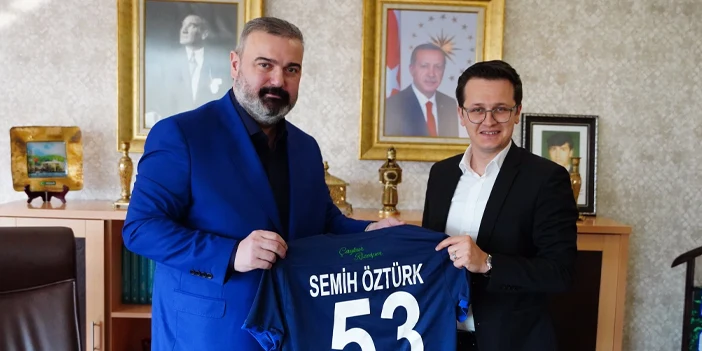 rize-protokolunden-rizespor-baskani-ibrahim-turguta-ziyaret-2.webp
