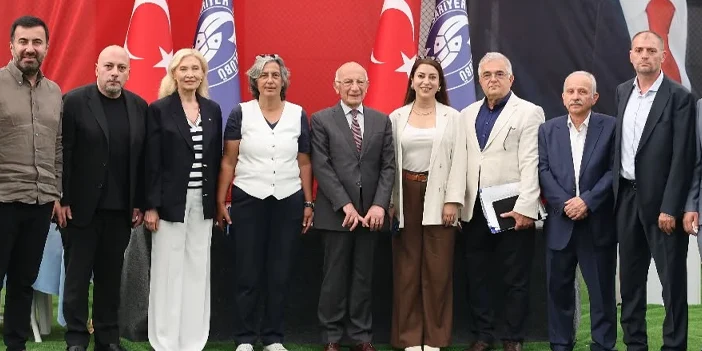 sariyersporda-erdal-aksoy-istifa-etti.webp