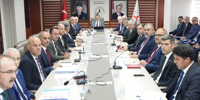 bakan-yusuf-tekin-giresund-2.webp