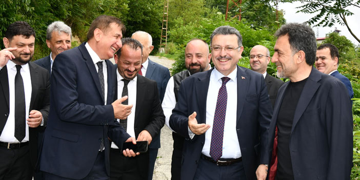 baskan-genc-besikduzune-arzuladigimiz-hizmetleri-kazandiracagiz.jpg