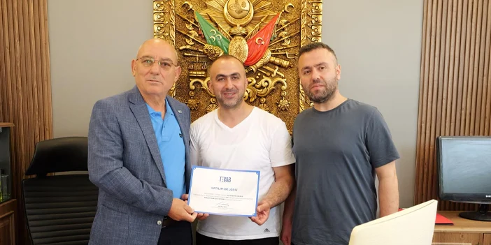 esnafa-belgeleri-takdim-edildi-3.webp