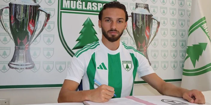 semih-karadeniz-imzayi-atti-1.webp