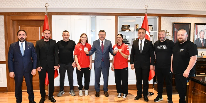 sampiyonlardan-ziyaret-2.webp
