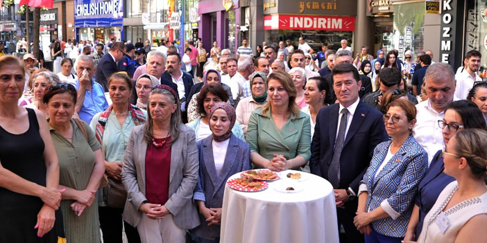 ortahisar-toprak-ana-kadin-kooperatifi-ve-el-sanatlari-carsisi-acildi.jpg
