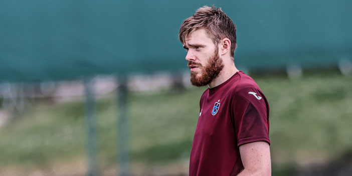 trabzonspor-yeni-sezon-hazirliklarina-cift-antrenmanlar-ile-devam-ediyor4-001.jpg