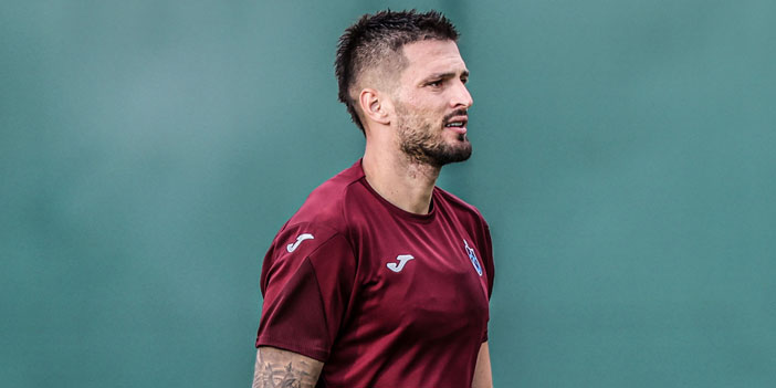 trabzonspor-yeni-sezon-hazirliklarina-cift-antrenmanlar-ile-devam-ediyor4.jpg