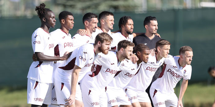 erzurumda-tatsiz-prova-basladigi-gibi-bitti-trabzonspor-0-0-persepolis-001.jpg
