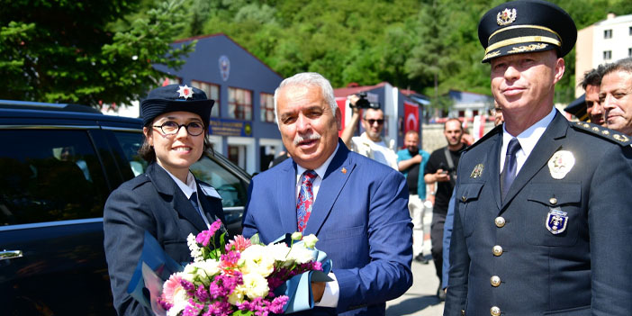 pomemde-mezuniyet-coskusu-5.jpg