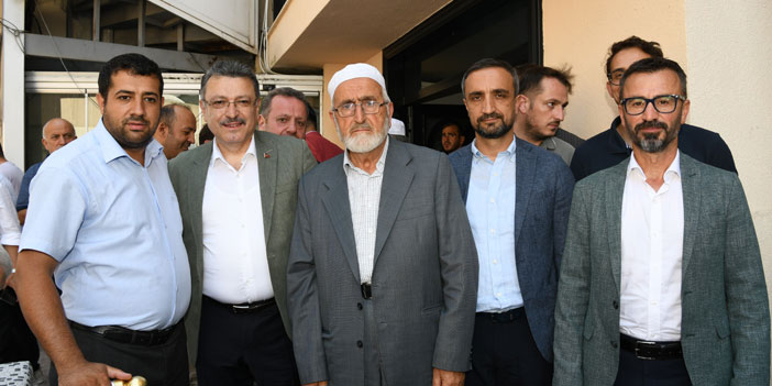 baskan-genc-kurani-anlamak-ve-yasatmak-son-derece-kutsal-bir-gorevdir.jpg