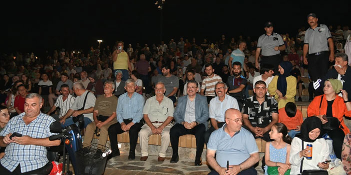 baskan-genc-trabzon-yazi-dolu-dolu-yasiyor.jpg