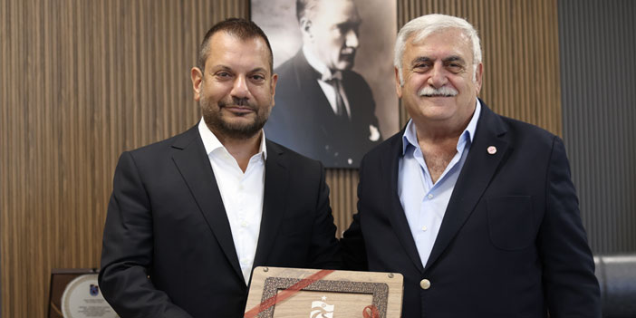trabzonspor-baskani-dogandan-sebatspor-baskani-armutcuya-ziyaret-001.jpg